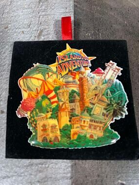 1999 Universal Studios Florida Islands of Adventure Grand Opening Jumbo Pin